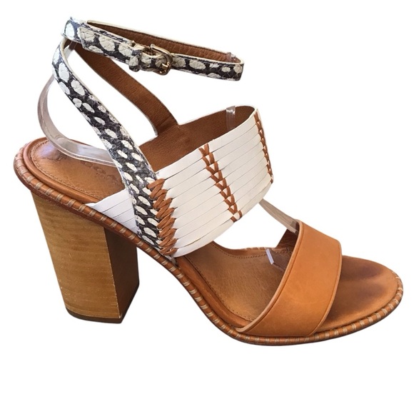 Coach Tan and White Heels - Picture 6 of 9